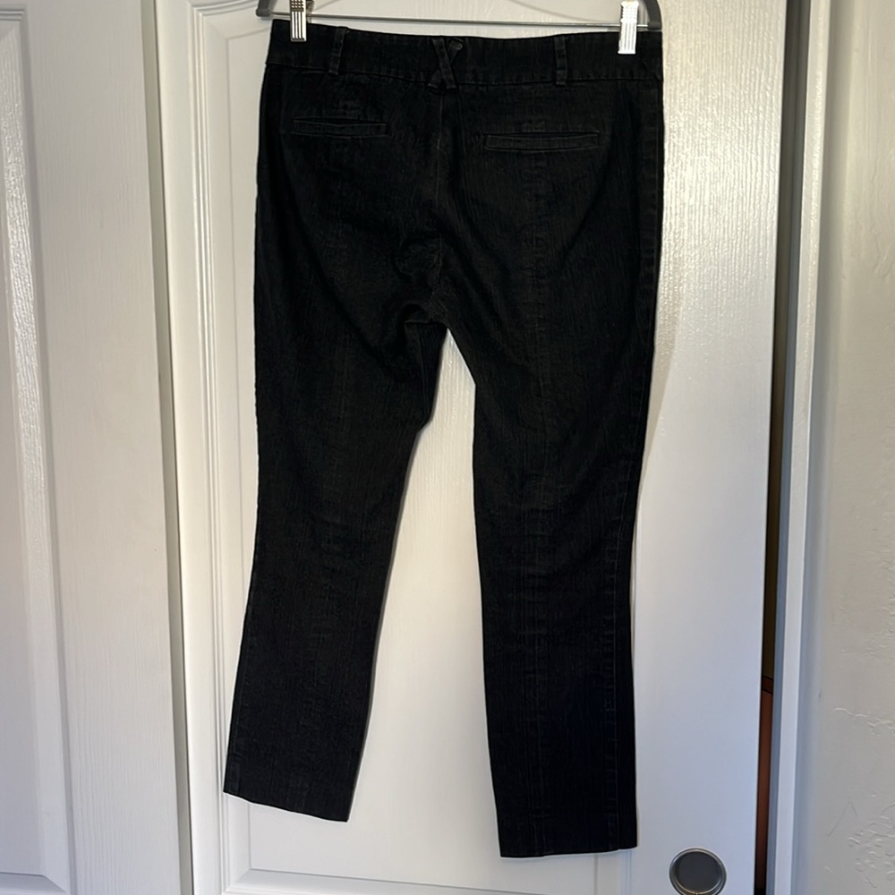 Anthropologie ‘the essential SLIM’ women’s capri pants size 8 EUC